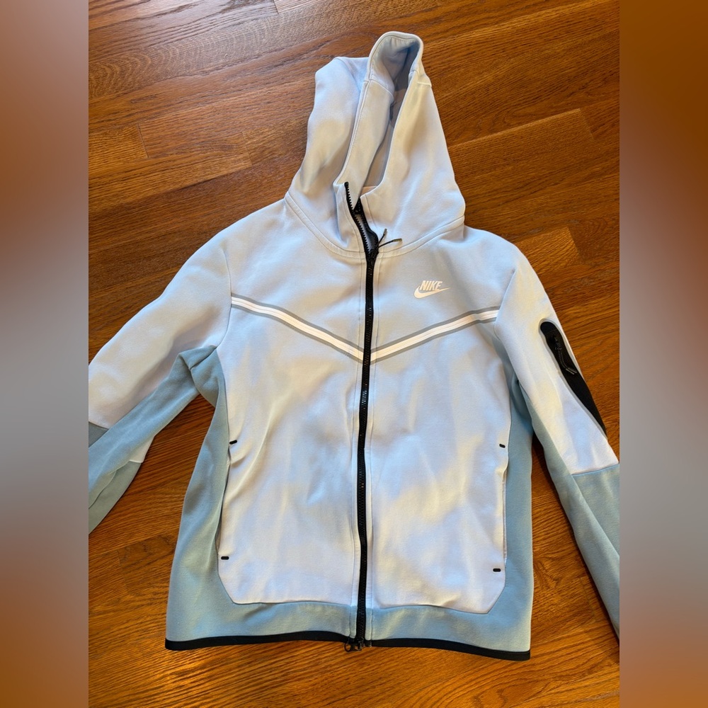 Nike Tech Fleece